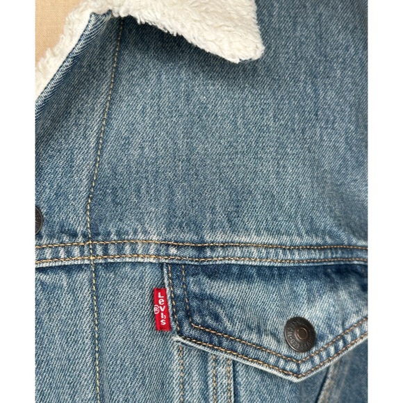Levi’s Sherpa Trucker Jacket. Size Large. NWOT - Picture 4 of 12